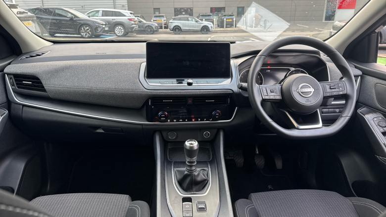 Nissan Qashqai 1.3 DiG-T MH Acenta Premium 5dr Petrol Hatchback